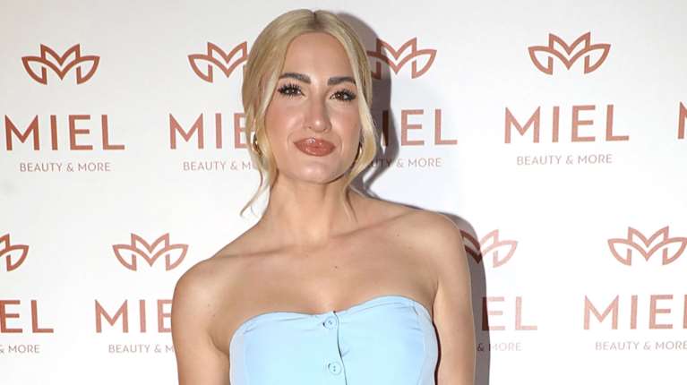 Ιωάννα Τούνη: Ξεσπά για τη δίκη revenge porn - &quot;Αυτός γυρνάει και κοιτάει την κάμερα - Εμένα λένε βίζιτα και πεταμένη&quot;