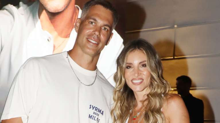 Αθηνά Οικονομάκου: Το εντυπωσιακό μονόπετρο που της προσέφερε ο Μπρούνο Τσερέλα