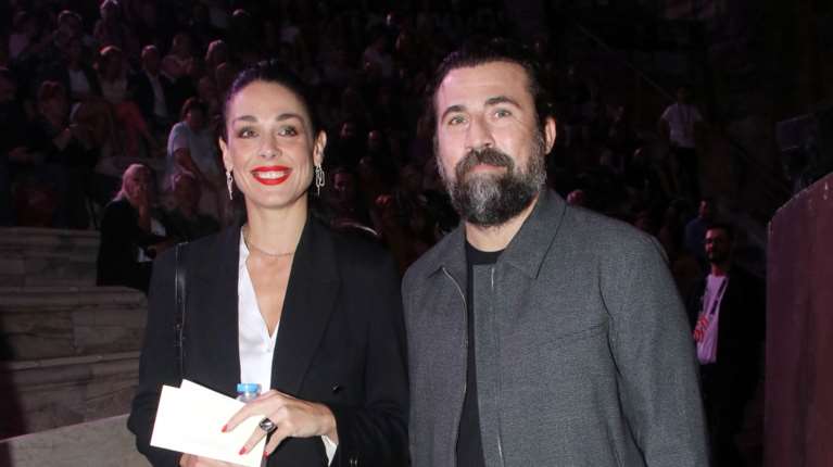 Ιωάννα Τριανταφυλλίδου: Βόλτα με τον 1, 5 μηνών γιο της - Χαλαρή εξόρμηση με το καρότσι