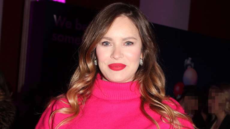 Ανίτα Μπραντ: Συγκλονίζει με το μήνυμά της για το πρόωρο μωρό της