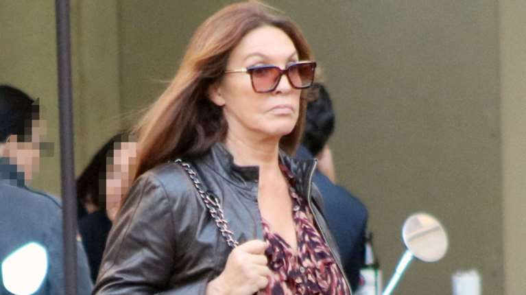 Βάνα Μπάρμπα: Η πρώτη φωτογραφία μετά το εγκεφαλικό που υπέστη - Στο σπίτι της