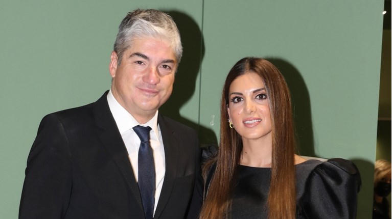 θεμης σοφος