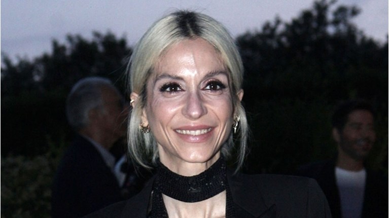 Σοφία Καρβέλα