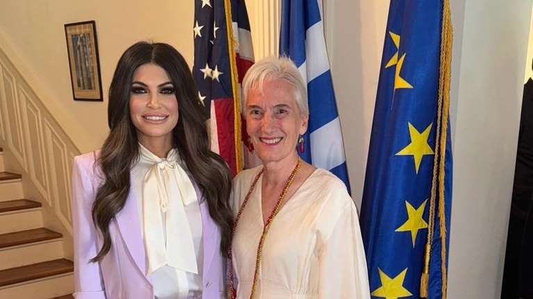 Συνάντηση Γκιλφόιλ με την Ελληνίδα πρέσβη στην Ουάσινγκτον: &quot;Ας πάμε τις ελληνοαμερικανικές σχέσεις στο επόμενο επίπεδο&quot;