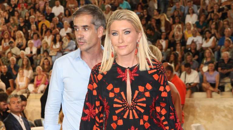 Σία Κοσιώνη: Κομψή στις πρόβες της φιλανθρωπικής θεατρικής παράστασης στην οποία συμμετέχει