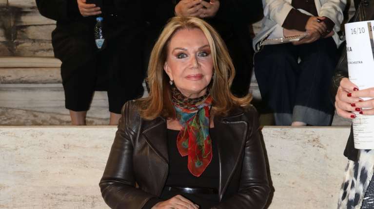 Aγάπη Πολίτη: Η κομψή εμφάνισή της σε λαμπερό πάρτι στην Πολιτεία