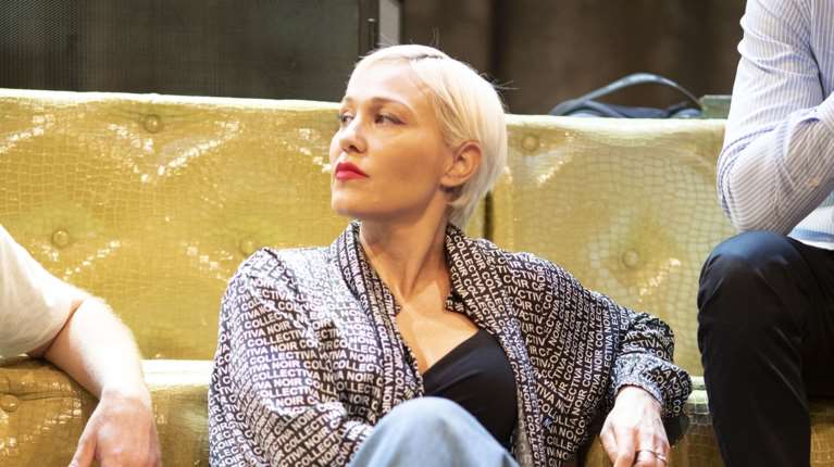 Πηνελόπη Αναστασοπούλου: Οι αναρτήσεις νίκης μετά την ομόφωνη ενοχή του Φιλιππίδη για τις απόπειρες βιασμού