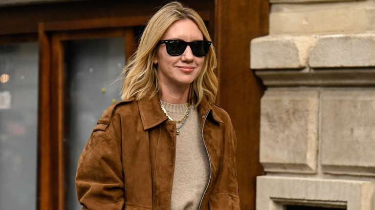 Τα sneakers που ψάχνουν τώρα όλες οι fashion lovers (και μη)