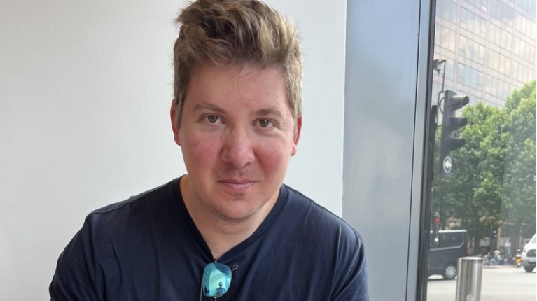 γιατρος εξαφανιση