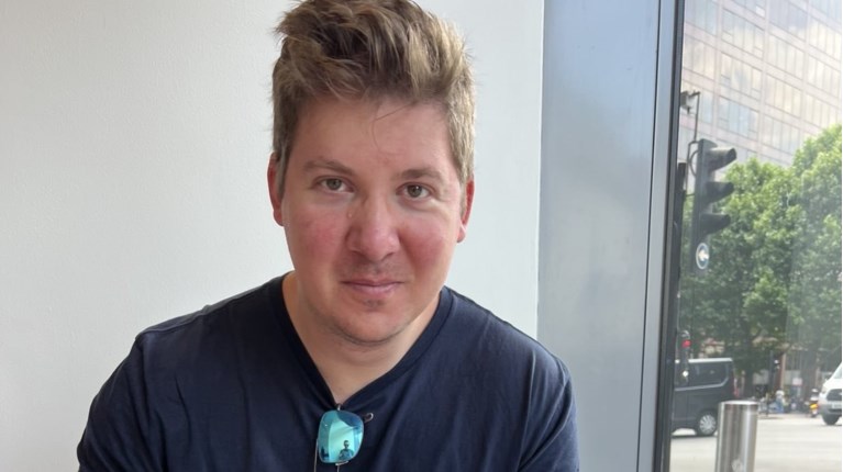 γιατρος εξαφανιση