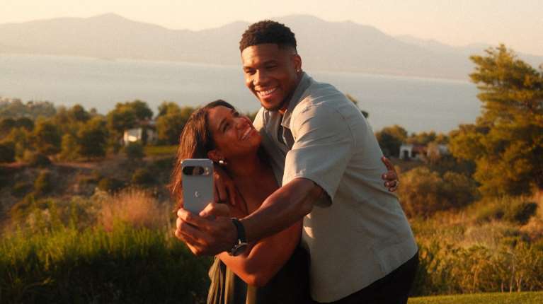 Γιάννης Αντετοκούνμπο: Συγκλονίζει η σύζυγός του, Μαράια, για τη μάχη με την επιλόχειο κατάθλιψη