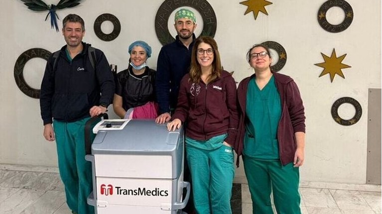 ΤΟΡΙΝΟ ΜΕΤΑΜΟΣΧΕΥΣΗ ΚΑΡΔΙΑΣ ΑΠΟ ΕΛΛΗΝΙΔΑ ΔΟΤΡΙΑ