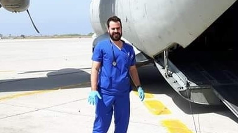 Εντατικολόγος