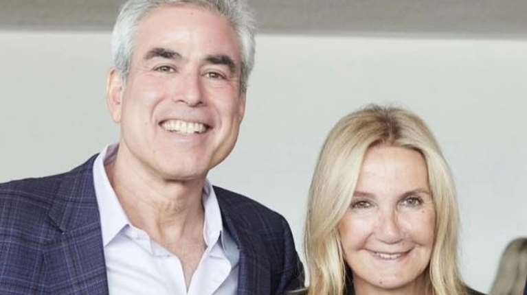 Το μήνυμα της Μαρέβα Γκραμπόφσκι για τον ψηφιακό εθισμό - Η φωτογραφία με τον διακεκριμένο ψυχολόγο Jonathan Haidt