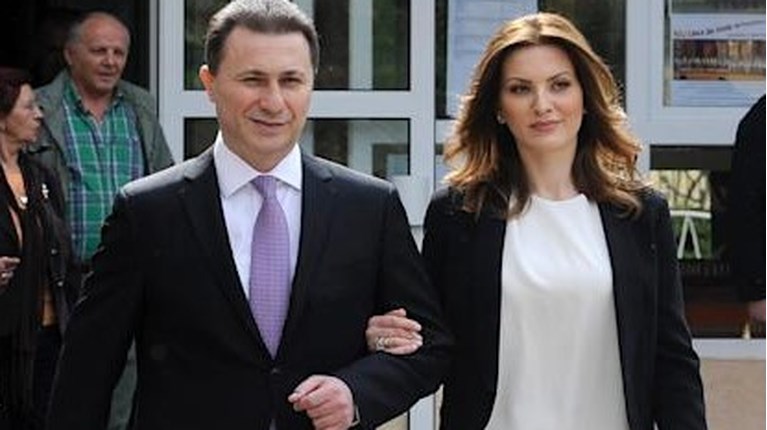 ΓΚΡΟΥΕΦΣΚΙ ΝΙΚΟΛΑ ΣΥΖΥΓΟΣ
