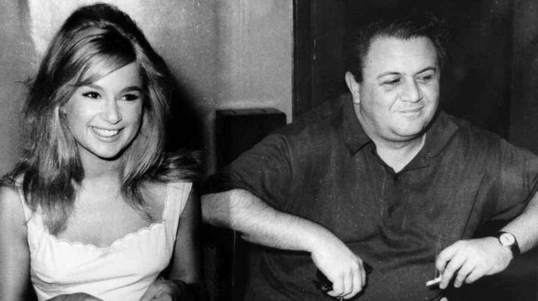 Αφιερωματικό έτος στον Μάνο Χατζιδάκι το 2026 - 100 χρόνια από τη γέννησή του