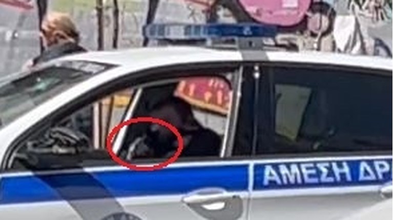 αστυνομικός όπλο