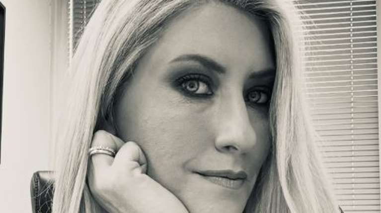 Σία Κοσιώνη: Το συγκινητικό μήνυμά της - &quot;Κορίτσι μου, θέλω σήμερα να σου πω κάτι από καρδιάς&quot;