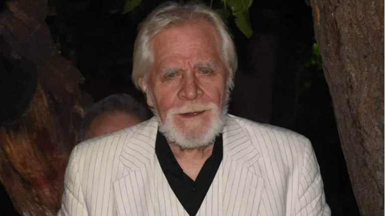 ΓΙΩΡΓΟΣ ΚΑΜΠΟΥΡΙΔΗΣ