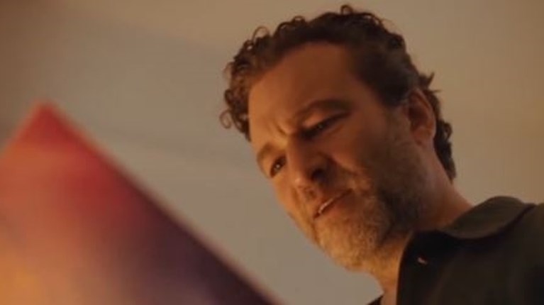 ΧΡΙΣΤΟΥΓΕΝΝΙΑΤΙΚΗ ΔΙΑΦΗΜΙΣΗ