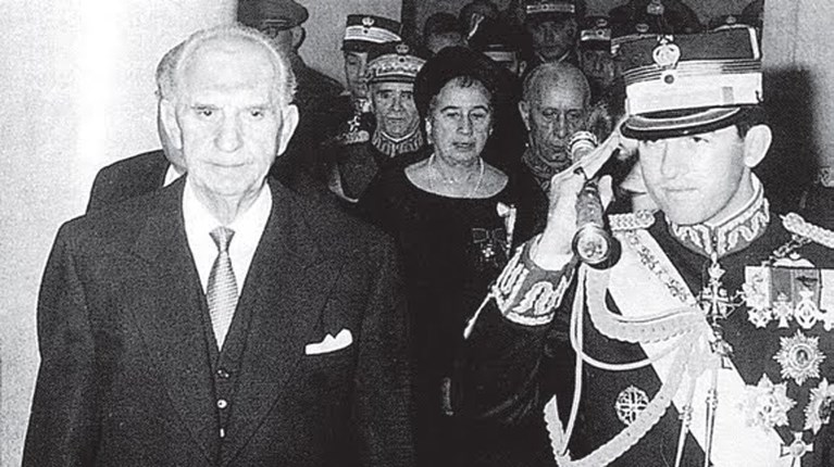 Γερος με Κωνσταντίνο