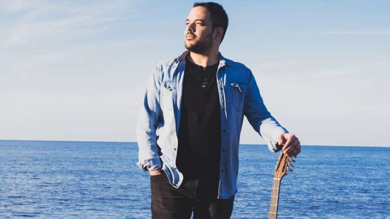 Θλίψη στην Κρήτη - Πέθανε σε ηλικία 29 ετών ο λαουτιέρης Ραφαήλ Φυντικάκης