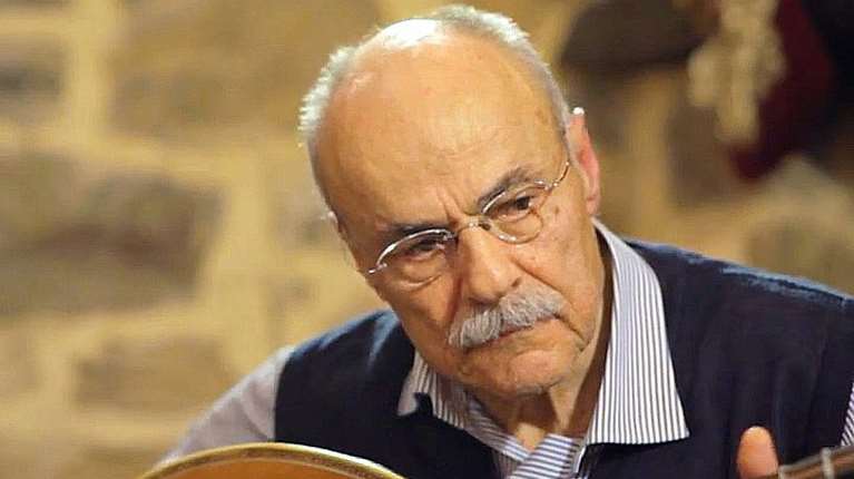 Πέθανε ο Γιάννης Ξυλούρης - Θλίψη στον καλλιτεχνικό κόσμο για την απώλεια του Ψαρογιάννη