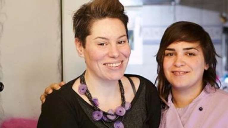 Ντέμη Γεωργίου: Η πρώην σύζυγός της παντρεύτηκε τον σύντροφό της στο Λονδίνο [εικόνα]