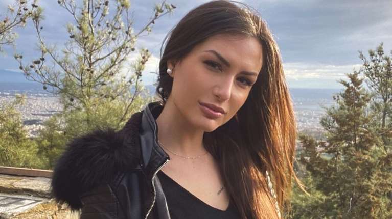 Ελεύθερη η Γεωργία Μπίκα μετά το τροχαίο υπό την επήρεια αλκοόλ - "Αναγνωρίζει το λάθος της" είπε ο δικηγόρος της