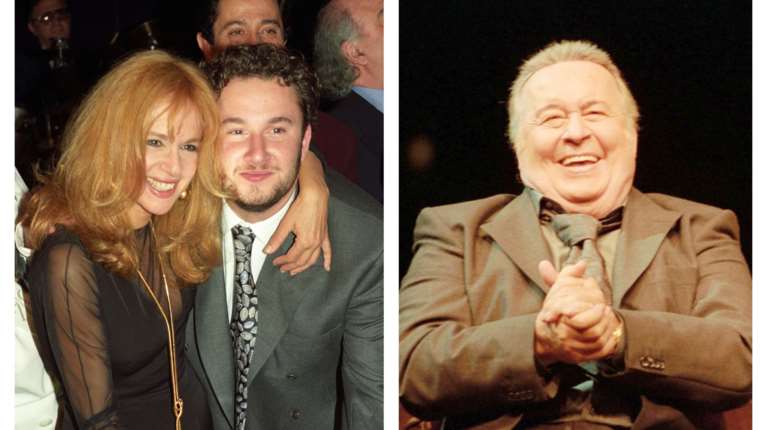 Σπάνια κλικ από τον γάμο του Παπαμιχαήλ με τη Νανά Ειλικρινή - Ηταν προστατευτική με τον Γιάννη, έγινε φίλη της Αλίκης