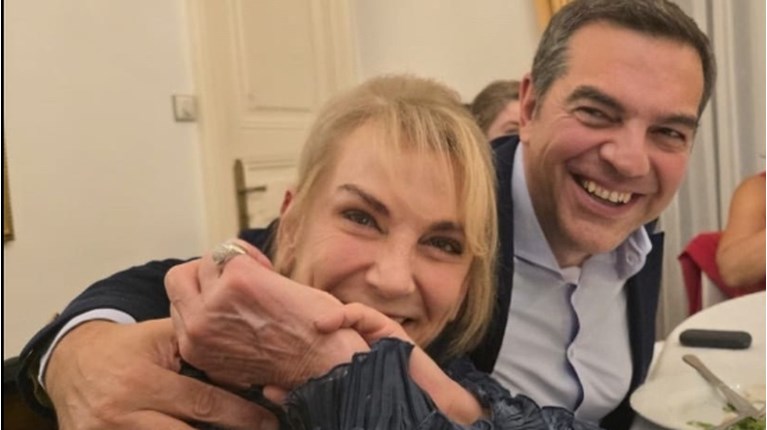 ΠΙΠΙΛΗ ΤΣΙΠΡΑΣ