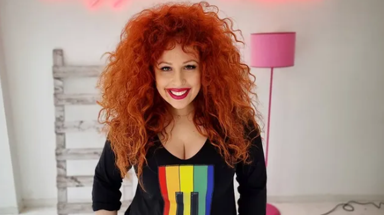 Η Σοφία Κουρτίδου έκανε εκτάκτως χειρουργείο: &quot;Nα ανοίξω τα μάτια και να δω τον Γιάννη μου, που όλα μου τα γιάνει&quot;