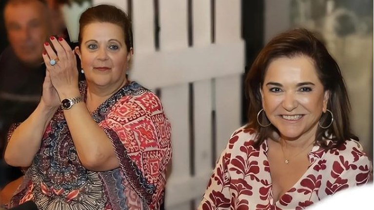 Ντόρα Μπακογιάννη - Τούλα Γωνιωτάκη Παπαδάκη