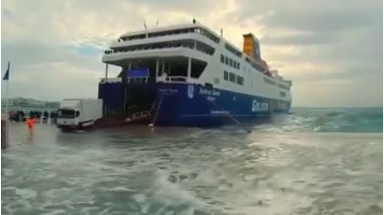 πλοιο