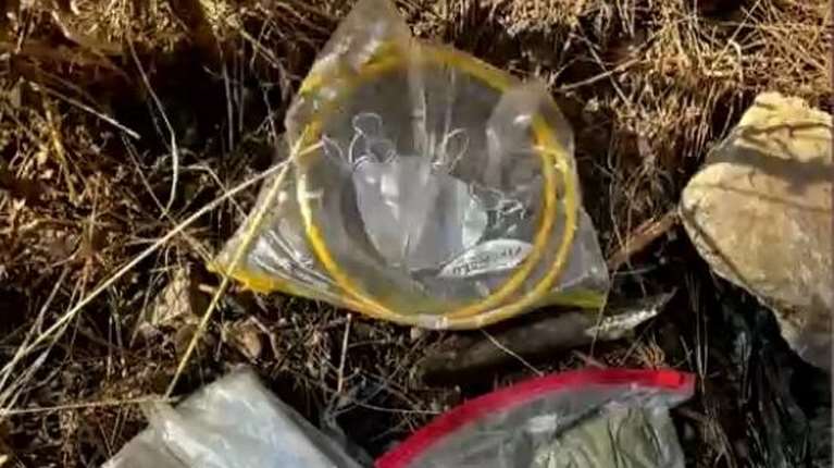 Αυτά είναι τα εκρηκτικά C4 που βρέθηκαν σε σακουλάκια στην Πανεπιστημιούπολη [εικόνες]