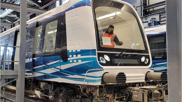 συρμοι μετρο θεσσαλονικη