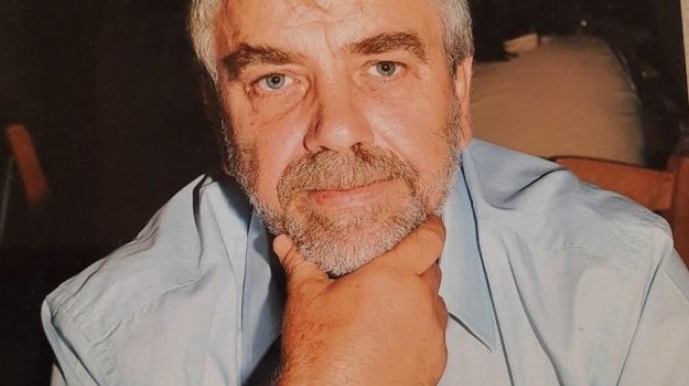 ΚΟΥΛΟΥΡΗΣ