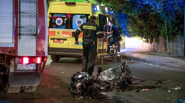 τροχαιο μηχανακι ντελίβερι.καλλιθεα