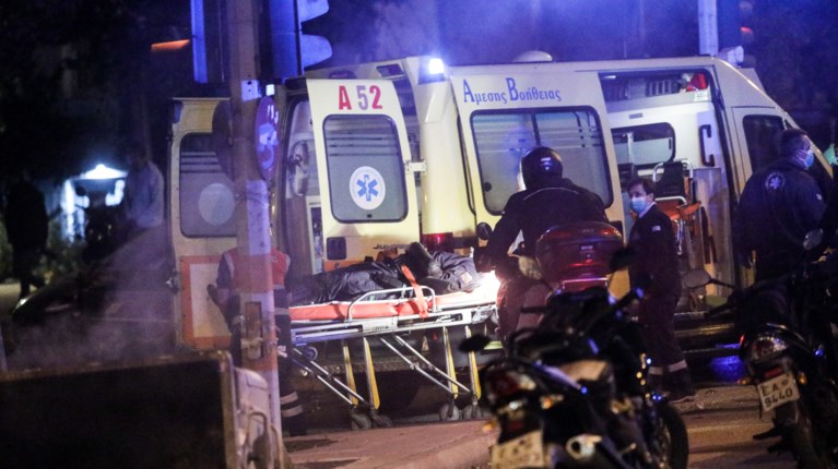 νεα σμυρνη αστυνομικος