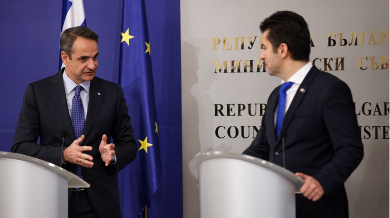 Μητσοτάκης Πετκόφ
