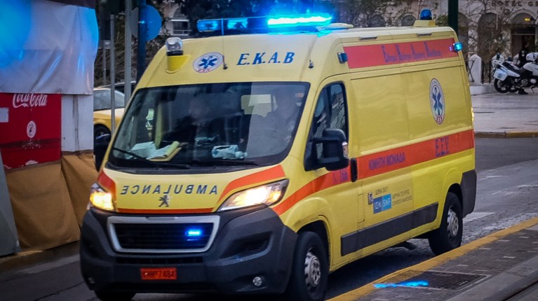 ΑΣΘΕΝΟΦΟΡΟ