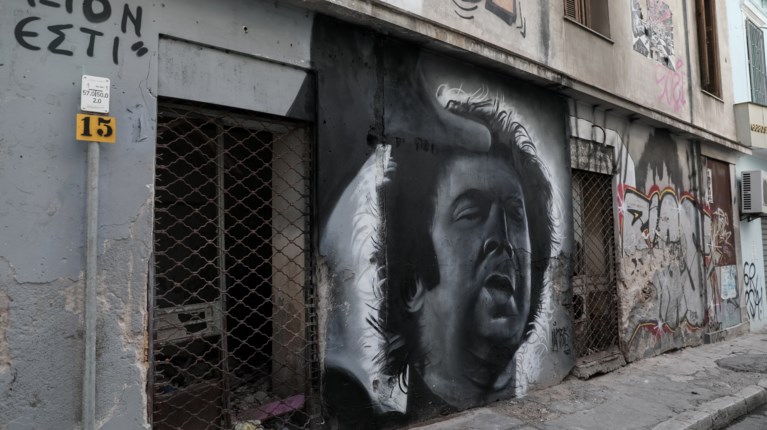 ΜΙΚΗΣ ΘΕΟΔΩΡΑΚΗΣ