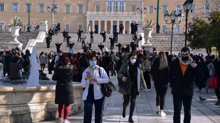 Μάσκες κορονοϊός κόσμος