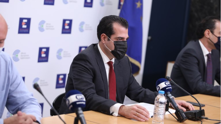 Θάνος Πλεύρης