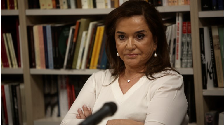 ΝΤΟΡΑ ΜΠΑΚΟΓΙΑΝΝΗ