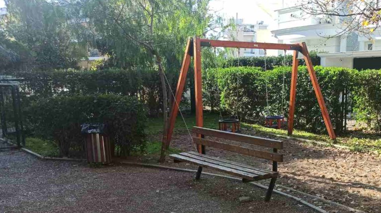 χαλανδρι βρεφος