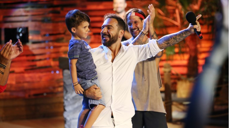 survivor τριαντάφυλλος