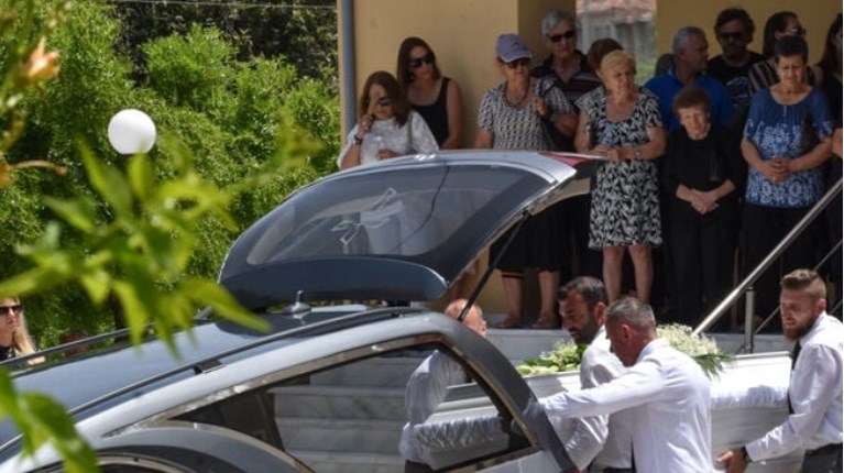 ΙΣΜΗΝΗ ΤΟΥΛΑΤΟΥ