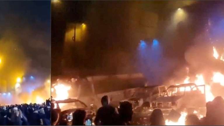 Οργή στο Ιράν: "Θάνατος στον Χαμενεΐ - Ζήτω ο Σάχης" - Έρχεται σκληρή καταστολή λένε οι Φρουροί της Επανάστασης