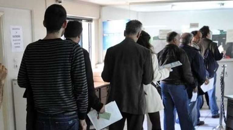 Ποια κοινωνικά επιδόματα καταβάλλονται την Παρασκευή από τον ΟΠΕΚΑ - Ανέρχονται σε 180.980.432 ευρώ